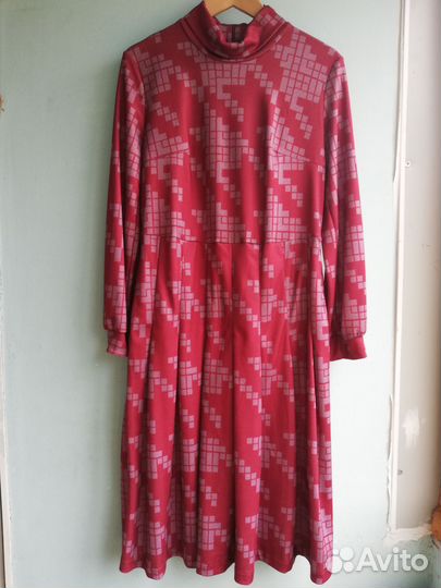 Новое платье р.46