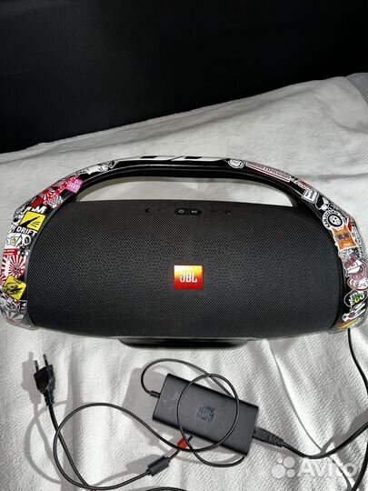 Беспроводная колонка JBL Boombox 1