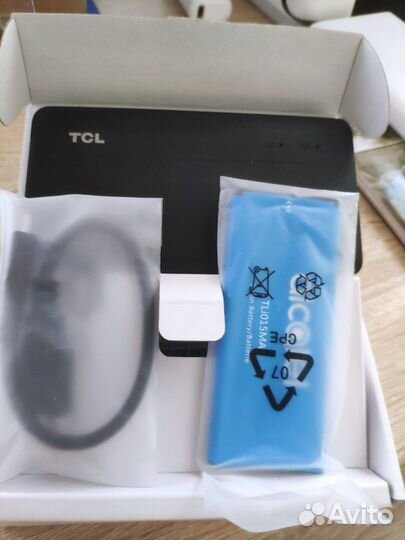 Мобильный 3G/4G Wi-Fi-роутер TCL linkzone MW42V