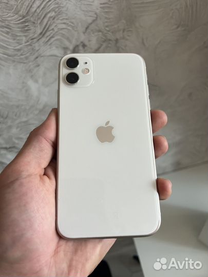 iPhone 11