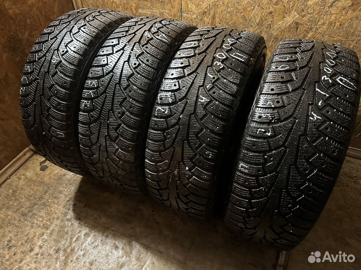 Nokian Tyres Hakkapeliitta 5 SUV 235/60 R17 106T