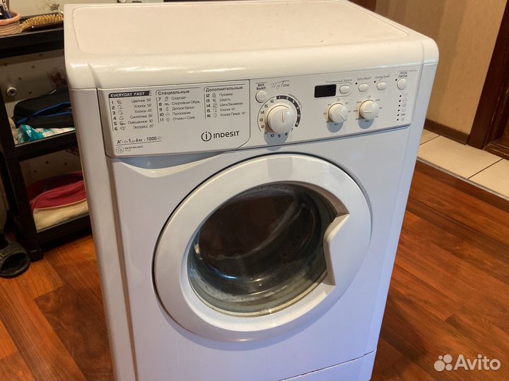 Стиральная машина бу Indesit на запчасти