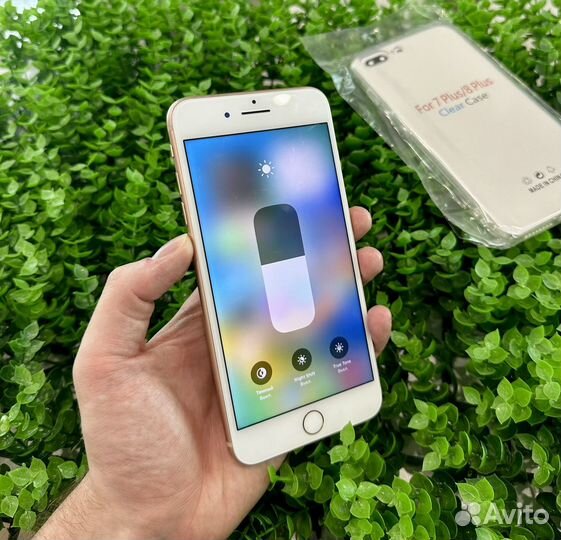 iPhone 8 Plus, 64 ГБ
