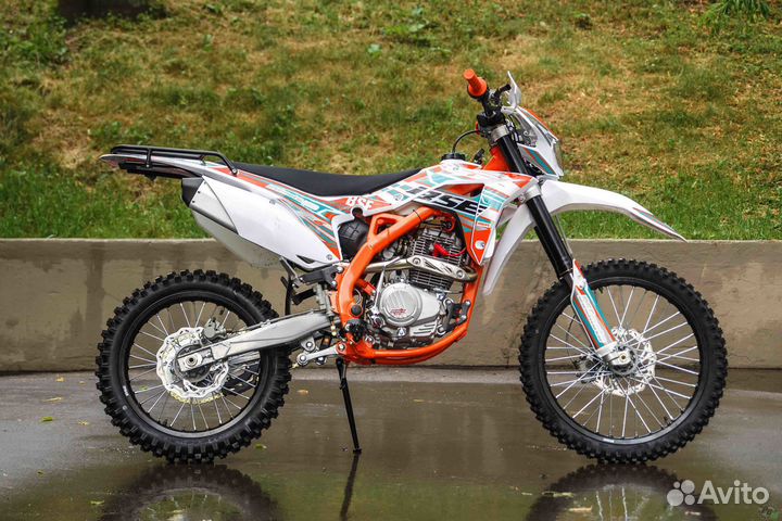 Кроссовый мотоцикл BSE Z6-250