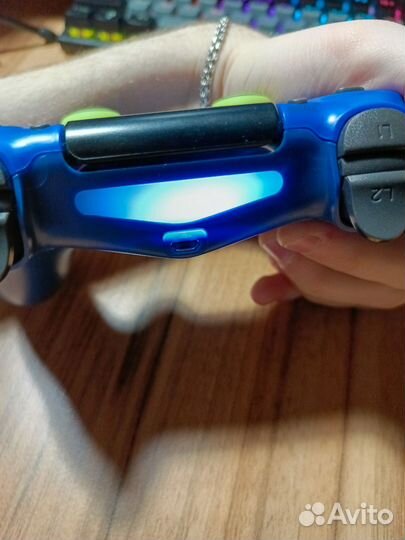 Геймпад DualShock 4 PS4