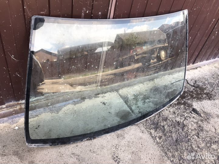 Nissan almera n15, стекло лобовое и заднее