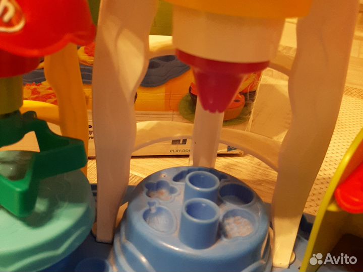 Play-Doh фабрика пироженных