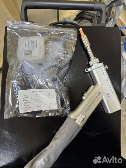 Аппарат лазерной сварки и чистки 4в1 1500W