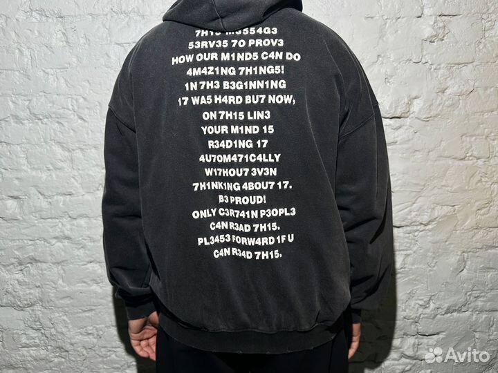 Толстовка Vetements Brain Power