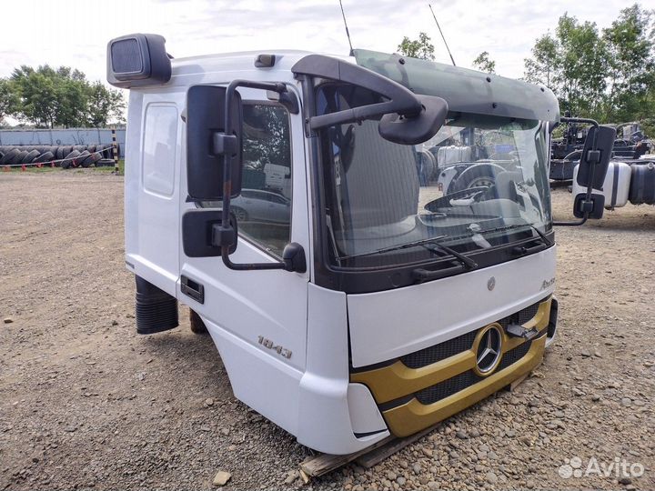 Кабина Mercedes-Benz Axor, камаз 5490