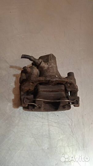 Суппорт тормозной задний правый Mazda 3 BK 2004