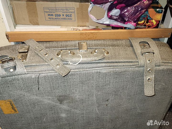 Чемодан СССР серый