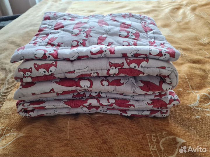 Комлект детского белья в кояску