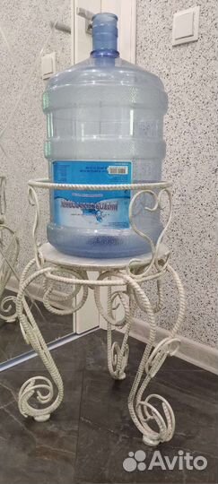 Подставка для бутылей воды