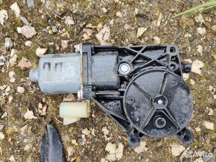 Chevrolet cruze стеклоподъемник передний правый