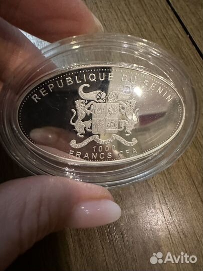 1000 франков серебряная монета Бенин 2013 г