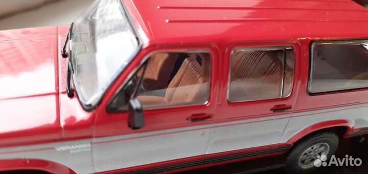 Cherolet Veraneio Custom 1993 (модель 1:43)