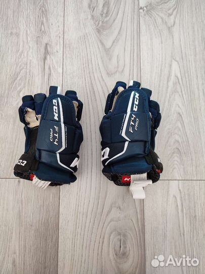 Перчатки хоккейные CCM FT 4 PRO 11