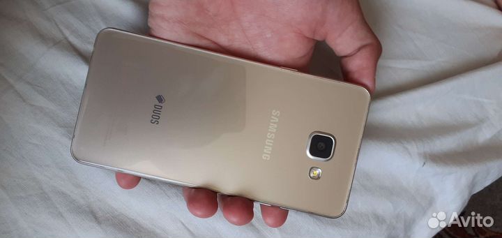 Телефон Samsung galaxy a5 2018