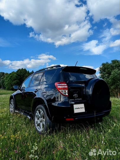 Toyota RAV4 2.5 AT, 2010, 207 000 км