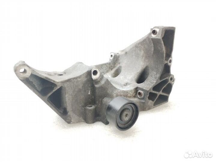 Кронштейн компрессора кондиционера Bmw X1 E84 2.0