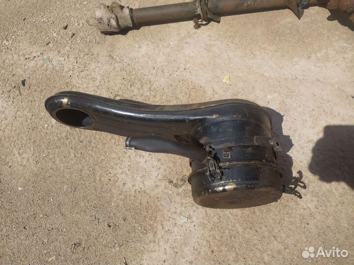 Корпус воздушного фильтра Москвич 408