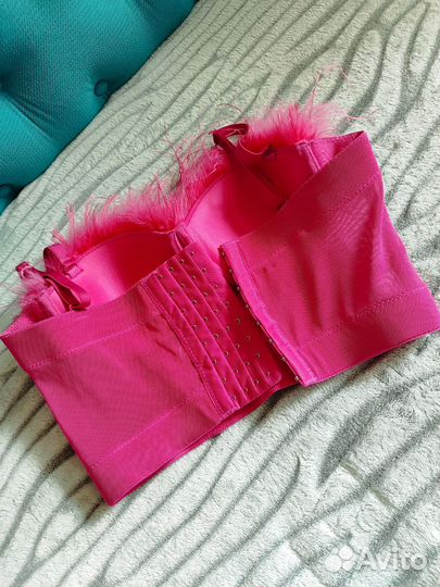 Топ корсет с перьями