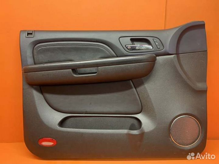 Обшивка двери передняя левая Cadillac Escalade