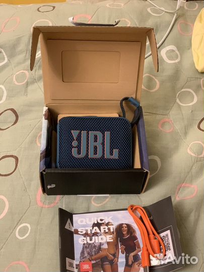 Колонка jbl go 4