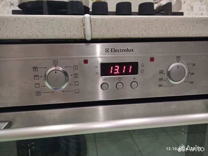 Духовой шкаф electrolux