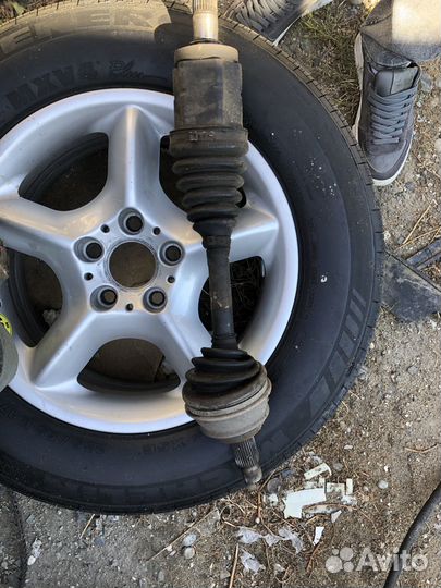 Привод передний левый е53