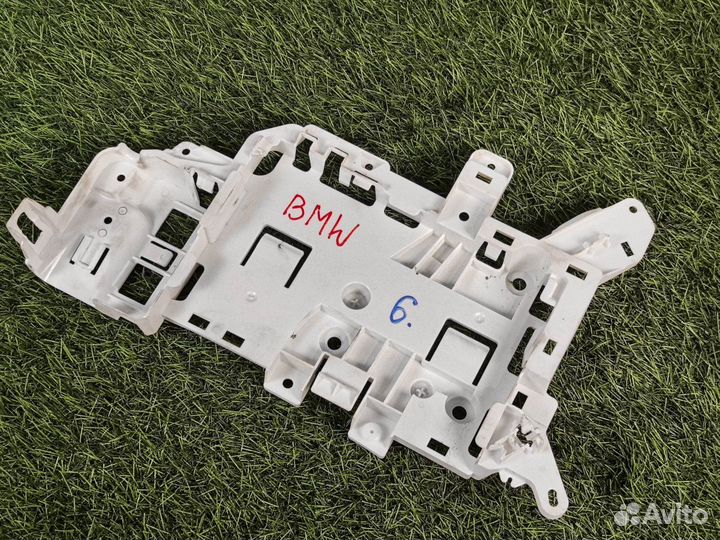 Кронштейн (крепление) Bmw 3-Series G20 2.0 бензин