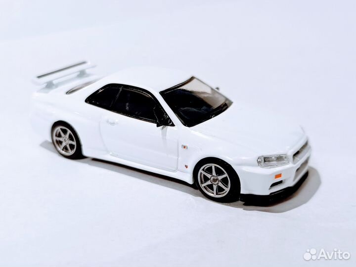 Модель Nissan skyline GT-R 1999 Mini GT