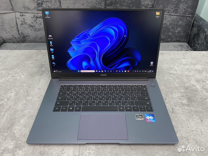 Ноутбук Honor MagicBook 15 Ryzen 5 16Gb/SSD 512Gb