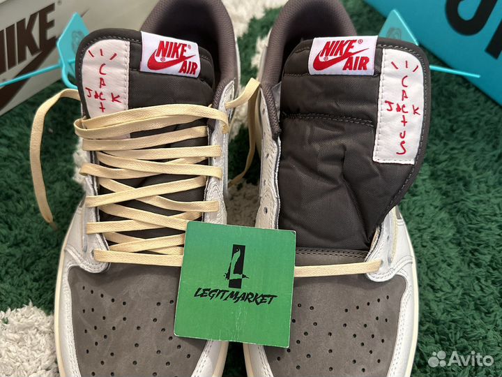 Nike Air Jordan 1 Low x Travis Scott Reverse Mocha