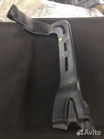 4F0819802 Воздуховод отопителя Audi