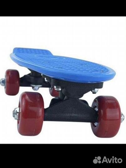 Новый скейтборд 41 см для начинающих