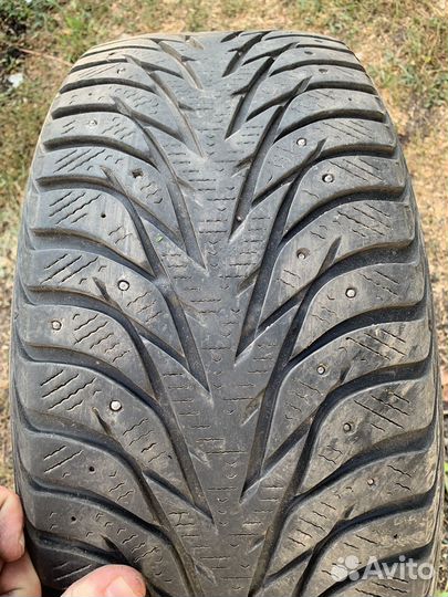 Yokohama Ice Guard IG35 215/50 R17