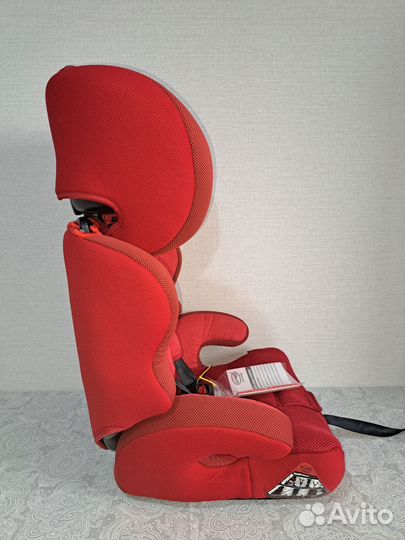 Автомобильное кресло 9-36кг