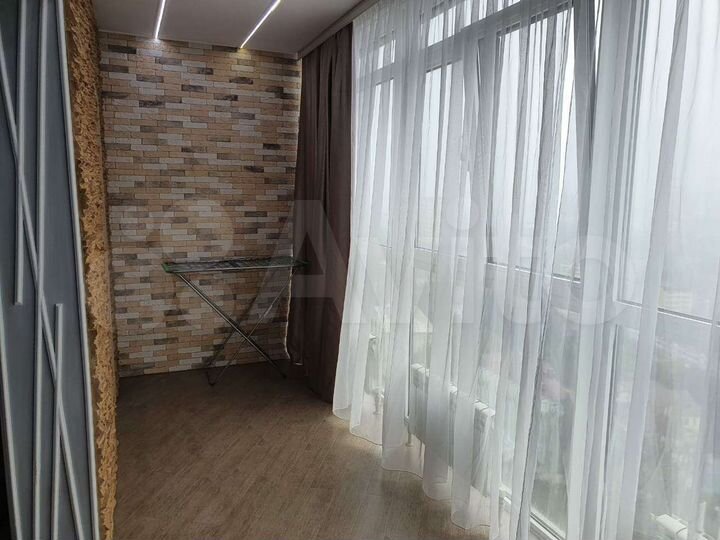 3-к. квартира, 95 м², 17/27 эт.