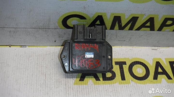 Резистор отопителя Toyota Avensis II (T250) 2003