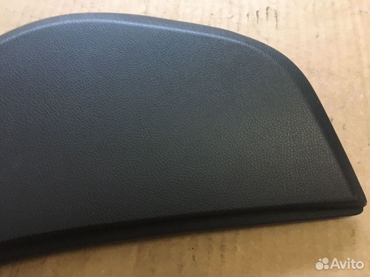 Накладка торпедо правая Hyundai Solaris 1 (5505)