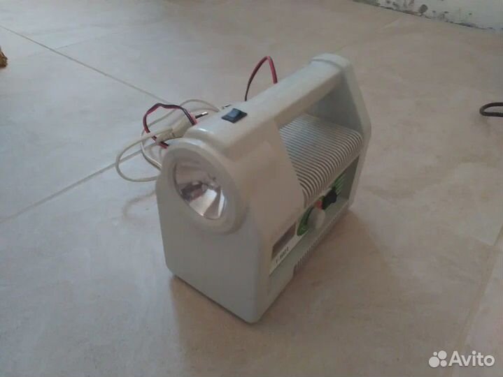 Продам зарядное устройство для акб