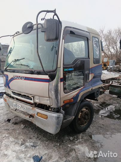 Isuzu Forward в разбор