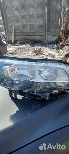 Фара Peugeot/Citroen