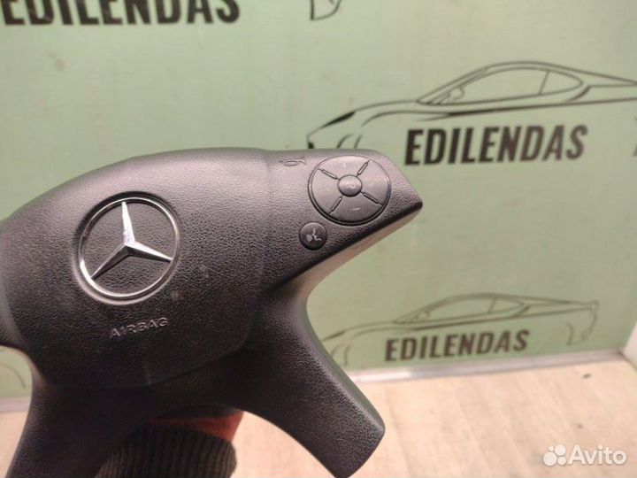 Подушка безопасности в руль Mercedes-Benz C-Class