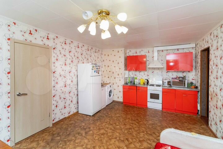 3-к. квартира, 44 м², 1/8 эт.