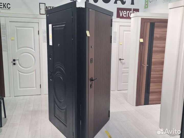 Дверь входная металлическая