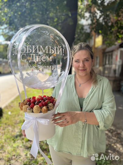 Сладкий букет из клубники