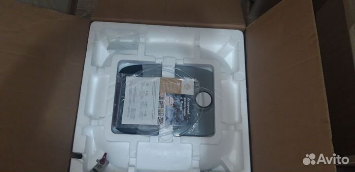 Водонагреватель накопительный новый